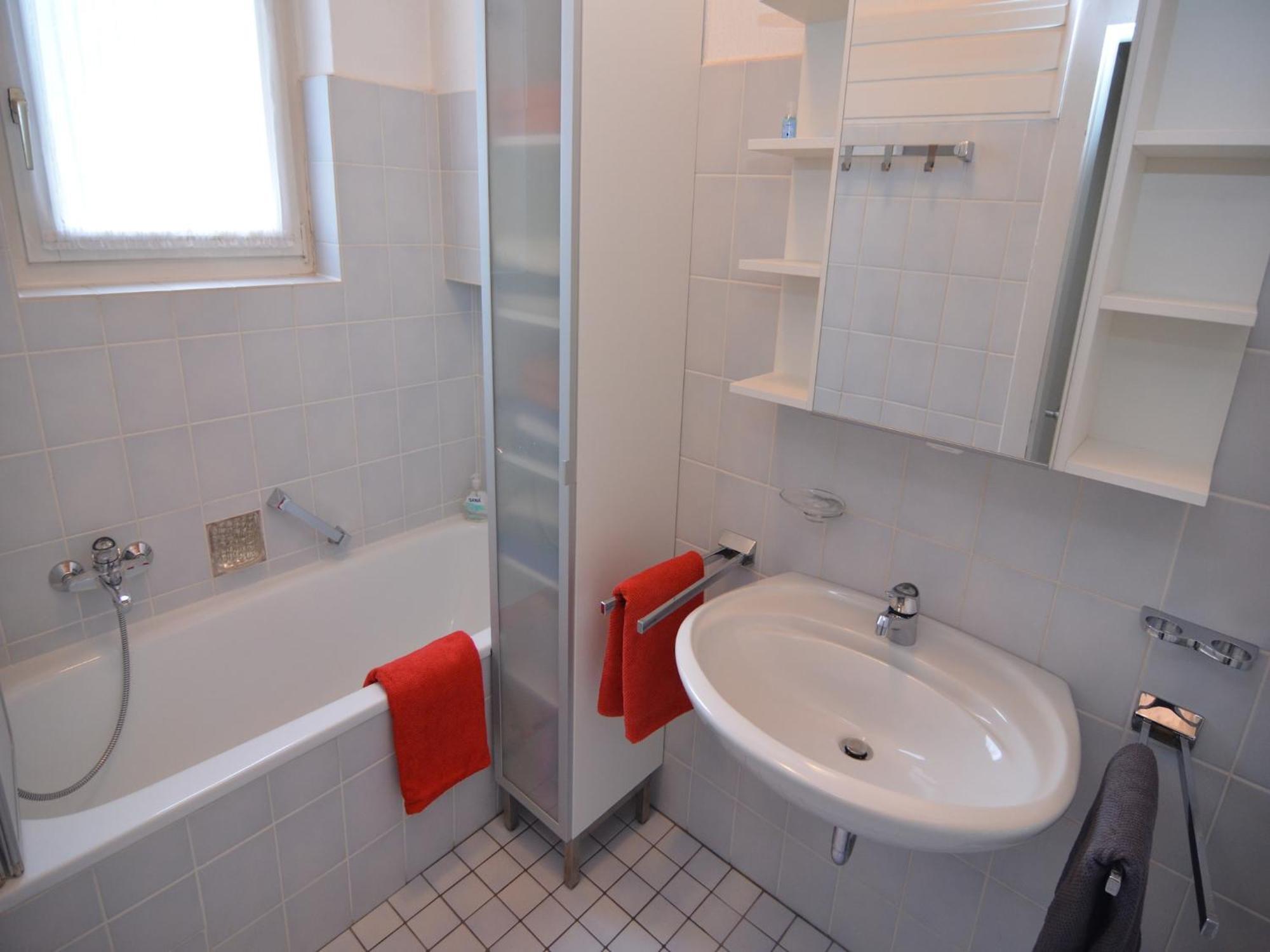 Spacious Apartment In Weser Uplands With Garden Bad Pyrmont Eksteriør billede