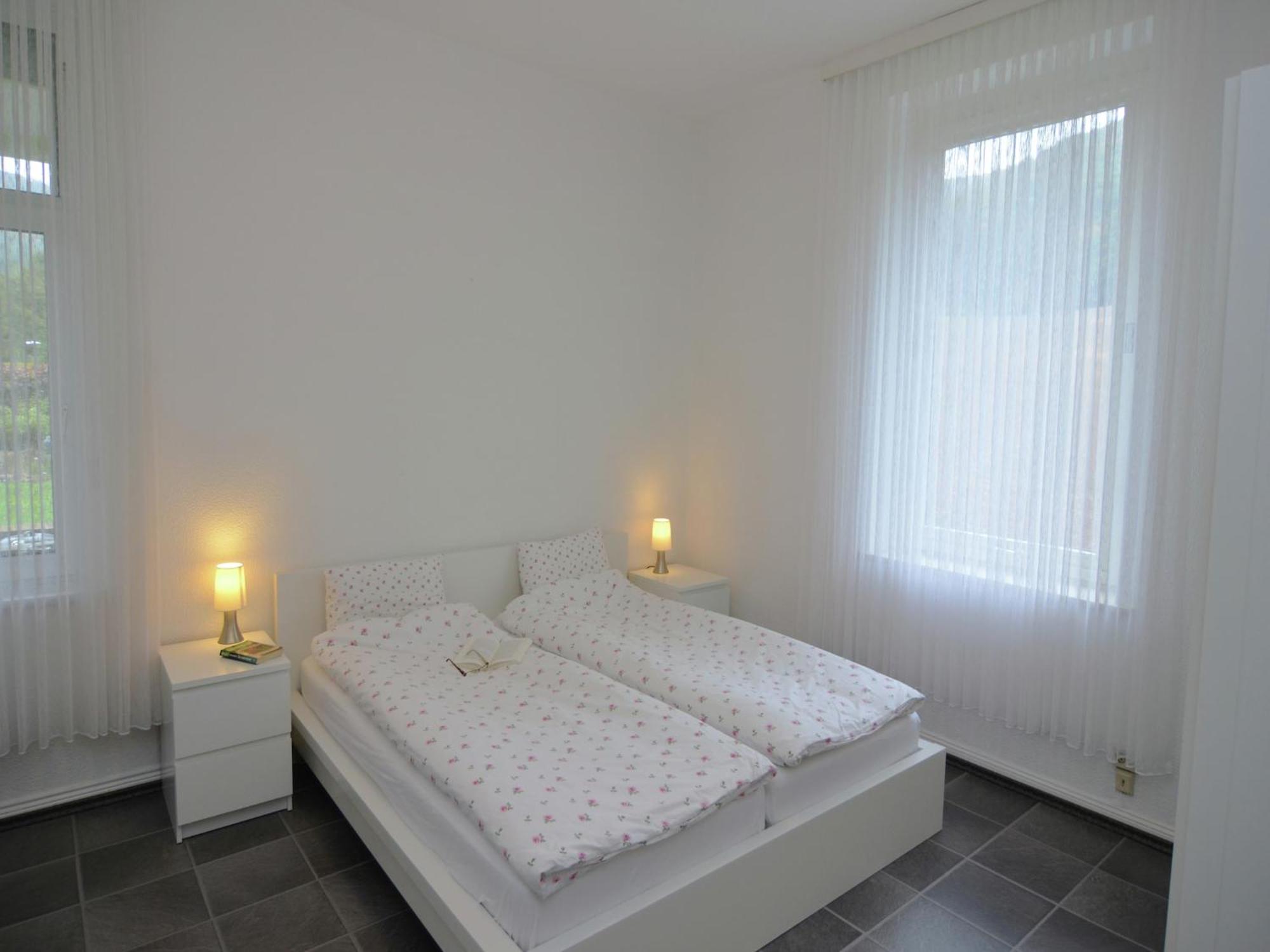 Spacious Apartment In Weser Uplands With Garden Bad Pyrmont Eksteriør billede