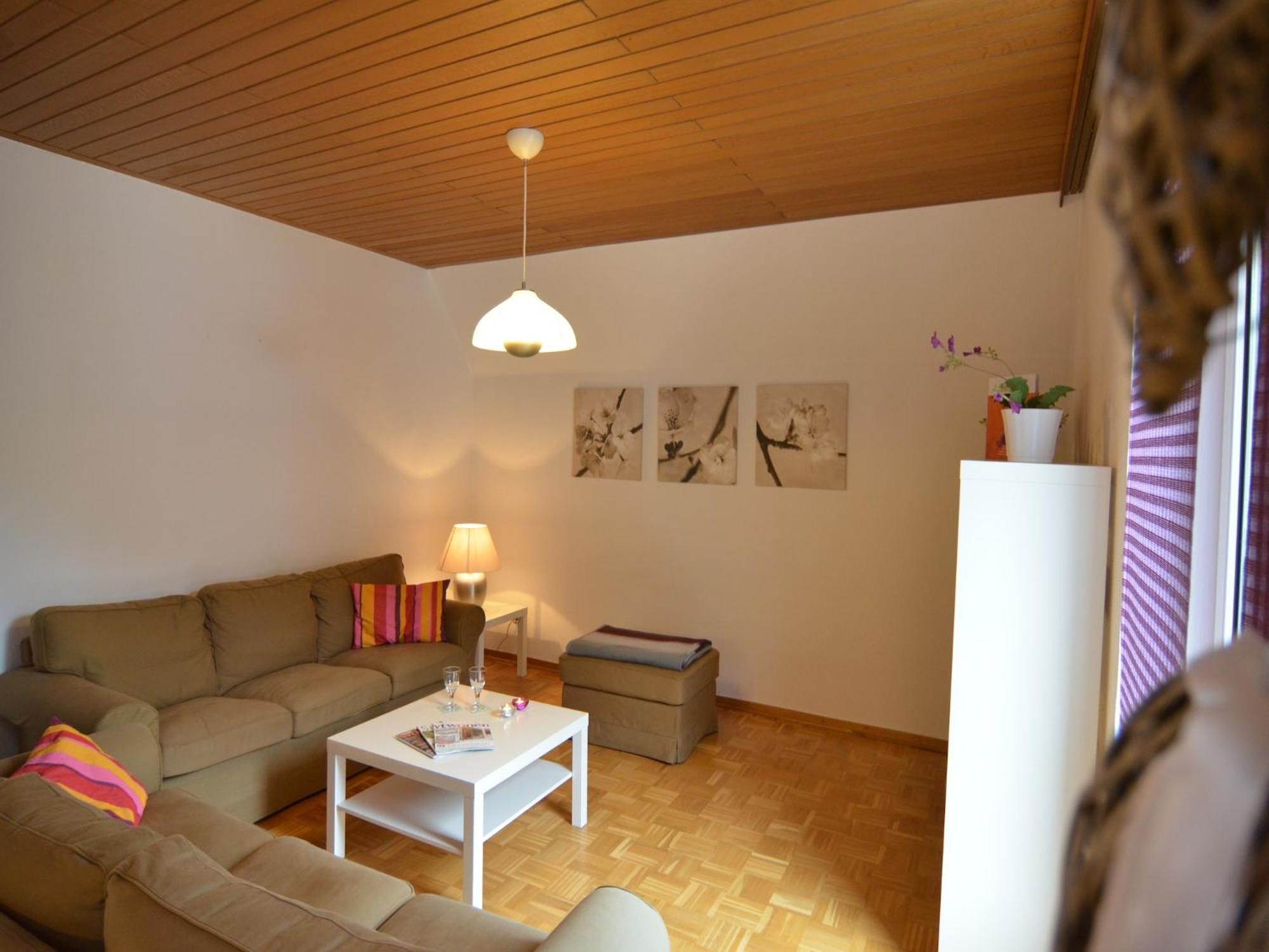 Spacious Apartment In Weser Uplands With Garden Bad Pyrmont Eksteriør billede
