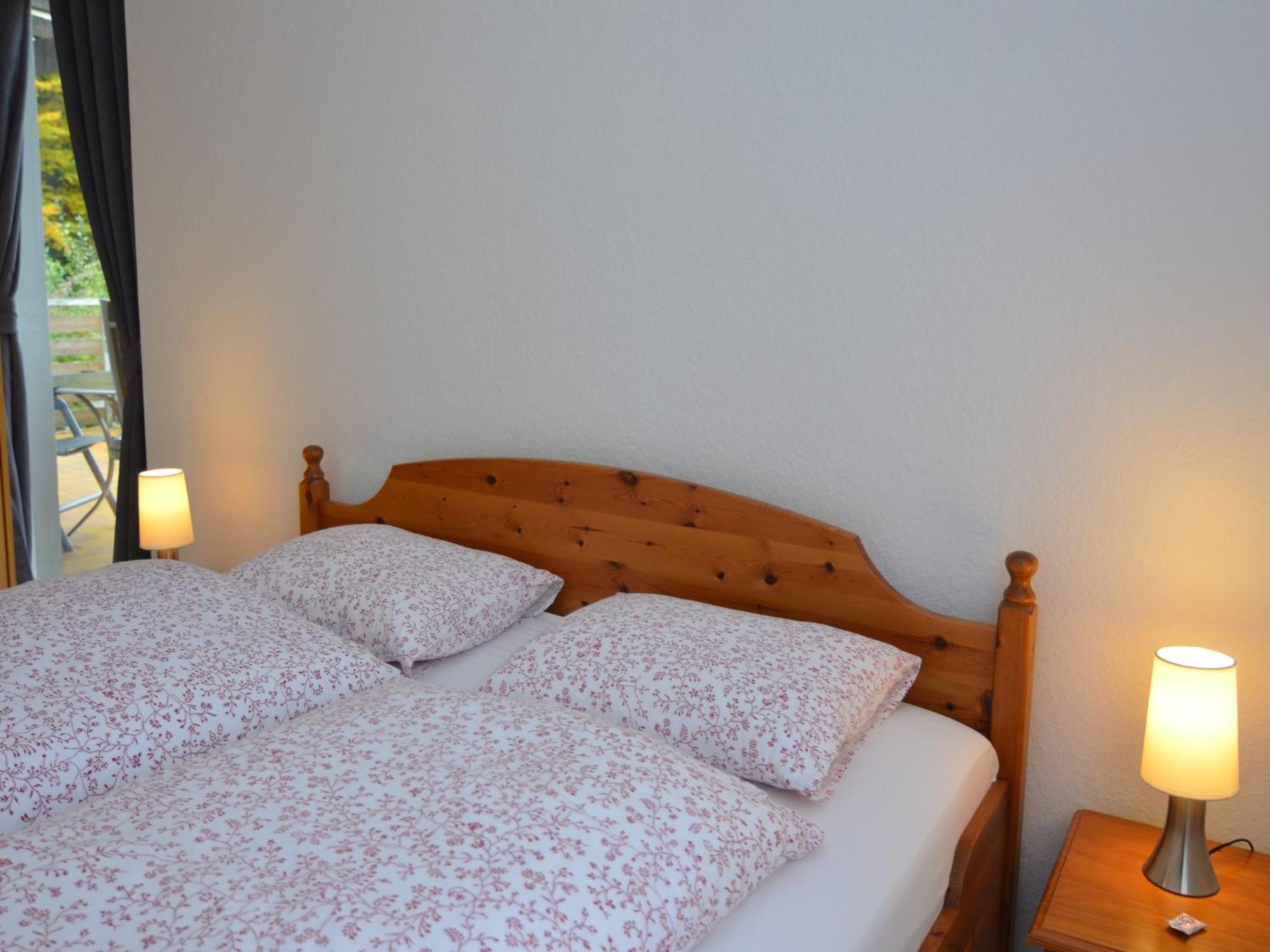 Spacious Apartment In Weser Uplands With Garden Bad Pyrmont Eksteriør billede